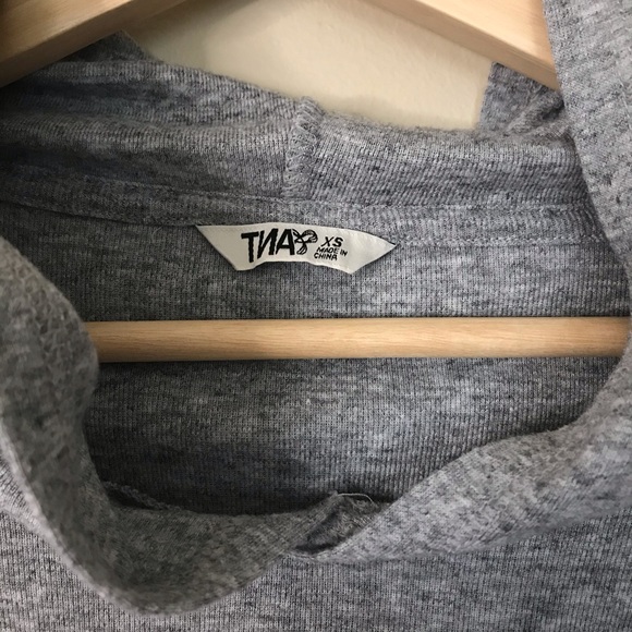 TNA lightweight pullover with hood in light grey - Picture 2 of 7